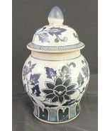 Chinese Temple Jar Blue and White With Lid Interior Glaze - Vintage Porc... - €38,88 EUR