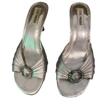 STEVE MADDEN Women&#39;s size 7M Leather Diamond Slip-On SILVER Open Toe Hee... - $5.86