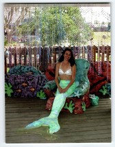 Weeki Wachee Mermaids Florida Lovely Lady Seated Outside Spring Hill 2007 Photo - £10.48 GBP