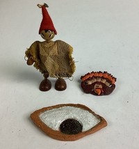 Wooden Handmade Doll, Handmade Turkey Pin &amp; Hand Painted Eyeball Pottery - $273.47 MXN
