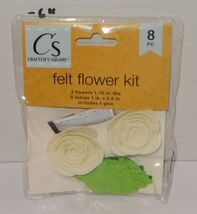Crafters Square Felt Flower Kit 8 pc package white green - $4.90