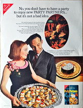 Nabisco Party Partners Husband Wife crackers Party Tray-1965 Vintage Pri... - $12.97 CAD