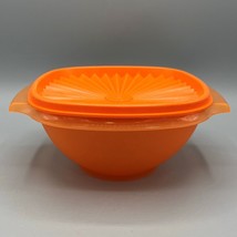 Tupperware #840-2 Orange Translucent Servalier Bowl &amp; Solid Orange Lid #841-1 - £9.29 GBP