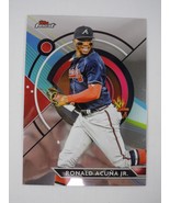 2023 Topps Finest #20 Ronald Acuña Jr. Atlanta Braves - $55.06 MXN