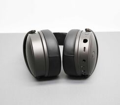Audeze Maxwell Planar-Magnetic Wireless Gaming Headset for PlayStation/PC image 2