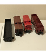 Vintage Lionel 0-Gauge Train Cars Caboose Gondala Hopper Lot of 4 Post War - $90.44 CAD