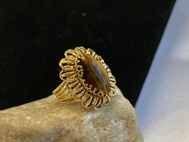 14K Yellow Gold Tigers Eye Ring 13.13g Fine Jewelry Sz 6 Band Oval Bezel Floral - £719.38 GBP