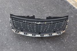 11-16 Chrysler Town & Country Gril Grill Grille Chrome OEM image 6