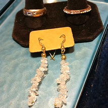 Gorgeous rings and crystal earrings set - £16.31 GBP