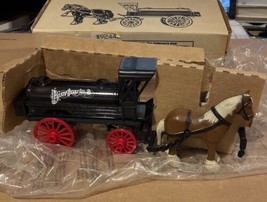 New ERTL Horse And Wagon Tanker Pacific Coast￼ Oil Co Bank 9244 With Key - $14.24