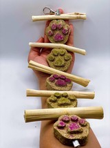 Grass Paw Cake and Bamboo Stick Hanging Chew Toy For Rabbit, Guinea Pig, Hamster - £9.42 GBP