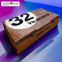 Collection 32 is the iconic wooden beer case with super pull graphics-
s... - $1,173.05 MXN