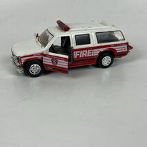 Road Champs Fire Shift Commander Chevrolet Suburban 1500 China 1995 - $6.92