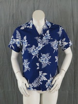 Vintage Hawaiian Shirt - White Floral Pattern by Island Fashions - Men&#39;s Small - £43.24 GBP