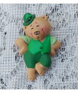 Vintage 1986 Hallmark Leprechaun Bear Pin for ST Patrick&#39;s Day FREE US S... - £9.60 GBP