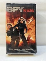 Lot: Spy Kids 1 VHS Movie, Kids Adventure + Viewer Mc Donalds Happy Meal Toy NIB - £9.53 GBP