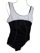 Miraclesuit 10DD Black &amp; White Colorblock Touche One Piece Swimsuit - £63.95 GBP