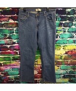 Womens Size 14 Misses Short Levi And Strauss Signature Jeans - $15.49 CAD