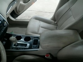 Console Front Floor Sedan Leather Fits 13-14 ALTIMA 103944299 - $2,297.00 MXN