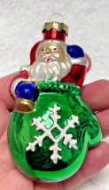 Wonderful Christmas Ornament Santa In Green Mitten w Snowflake 3 1/2 Inch - $12.38 Wonderful Christmas Ornament Santa In Green Mitten w Snowflake 3 1/2 Inch - $12.38