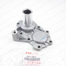 New Genuine OEM Suzuki Grand Vitara Input Shaft Bearing Retainer 24741-6... - $79.06