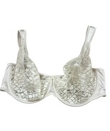 Emprieinte White Lace Underwire Bra With Adjustable Straps &amp; Hook Closure - $319.84 MXN