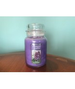 New Yankee Candle Large Jar Candle Lilac Blossoms Candles 22 oz - £29.97 GBP