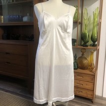 Vintage Komar White Full Slip Nightgown Womens 36 Average Nylon Lace Tri... - $12.00