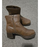 Big girls Madden NYC Boots Slightly Damaged Size 2 - $9.90