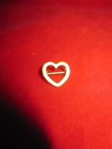 Vintage Miniature Golden Metal Heart Pin - £6.69 GBP