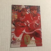 1994-95 Fleer Detroit Redwings Steve Yzerman NHL Trading Card #55 - $2.84