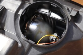 06-08 Mercedes R320 R350 R500 W251 Halogen Headlight Passenger Right RH - CLEAR image 11