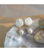 Pearl Drop Bridal Earrings, Natural Pearl Shell Flower Earring Bride Bri... - £31.34 GBP