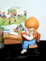 Enesco Country Cousins Katie Sitting at Her Desk - £5.98 GBP