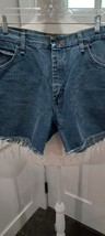 Wrangler Women Cut Off Jean Shorts Size 36 Frayed - £15.72 GBP