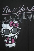 Old Navy Collectabilitees Hello Kitty New York Sanrio 2011 Black T Shirt Small - £19.49 GBP