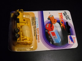 Die-Cast Metal Truck Yellow Cement Truck Hong Kong Card - £6.38 GBP