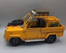  1:18 Safari Truck Jeep Land Rover Yellow Metal Tin Decor Model  - $124.81