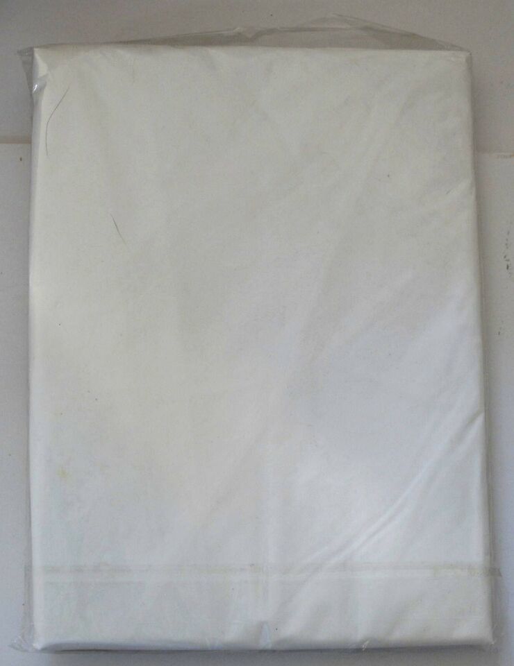 Better Home Fitted Open Bottom Plastic Mattress Cover White Queen - $10.67