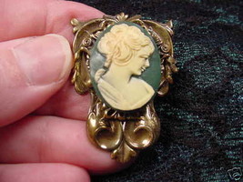 (cs90-2) Gentle Woman lady hair ponytail green CAMEO jewelry Brooch pin Pendant - £22.82 GBP