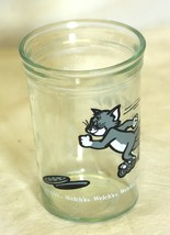 Tom &amp; Jerry Skating Jelly Jar Glass Animation Art Character 1990 Welch&#39;s - $12.86