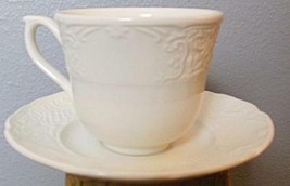 Vintage Johnson Bros Richmond White Cup and Saucer - £7.73 GBP