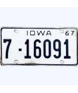 1967 United States Iowa Black Hawk County Passenger License Plate 7-16091 - $18.80