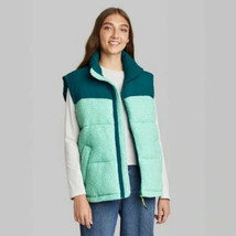 NWT Wild Fable Women&#39;s Puffer Vest Jacket, Teal, M - $14.29