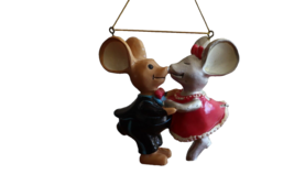 Vintage Christmas Ornament Mice Mouse Couple Dancing 3.5&quot; Cake Topper - $177.07 MXN