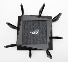 ASUS ROG Rapture GT-AX11000 Tri-Band Wi-Fi Gaming Router image 3