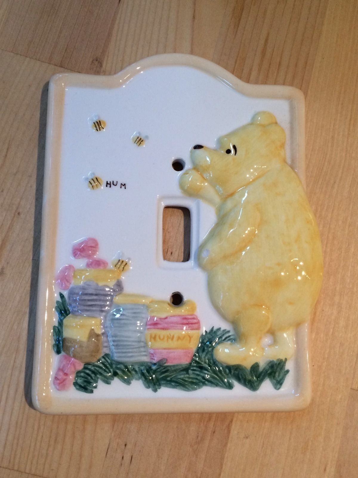 Classic Winnie the Pooh Disney Ceramic Light Switch Cover Charpente - $14.25