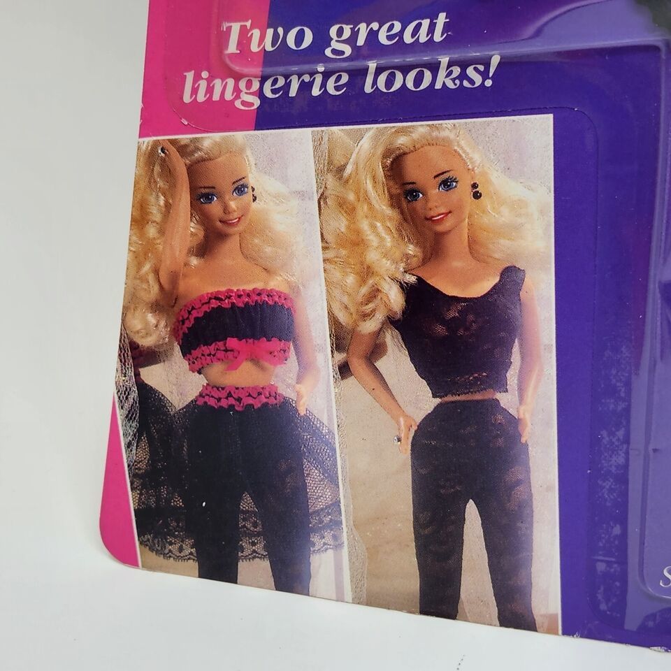 1991 Barbie Fancy Frills Mattel Fashion 2978 Two India