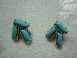 Vintage Clip Earrings ~ Faux Turquoise ~ Gold-tone - $4.50