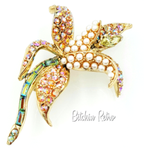 Orchid Rhinestone and Pearl Brooch  Vintage Retro Flower Pin   - £31.17 GBP
